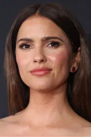 Shelley Hennig